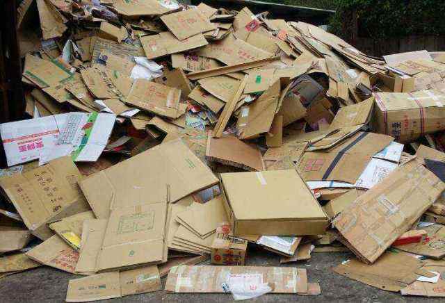 废弃纸张属于什么垃圾?废纸回收有什么用途?