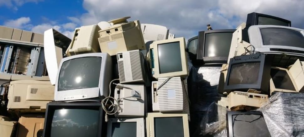 废弃电子垃圾